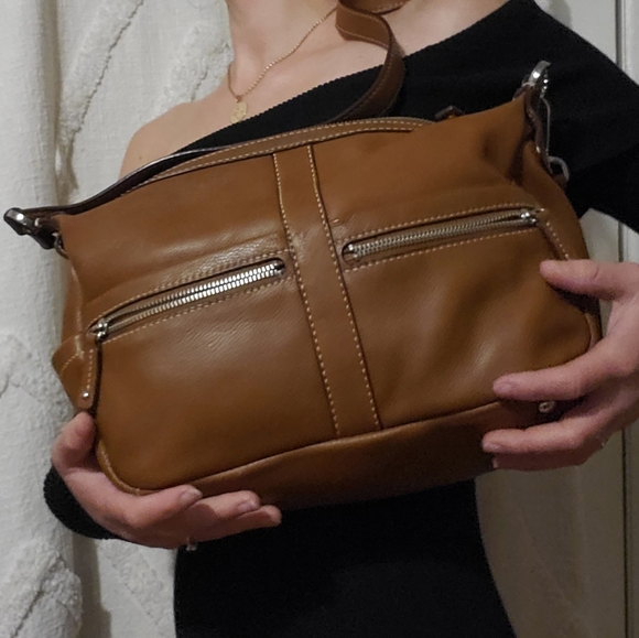 Lucky Brand Leather Purse - Picture 11 of 14
